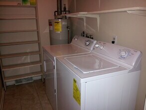 1016 Christopher St in Warrensburg, MO - Building Photo - Building Photo