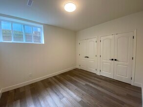 15632 37 Av in Surrey, BC - Building Photo - Building Photo