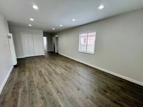 15332-15332 Freeman Ave in Lawndale, CA - Building Photo - Building Photo