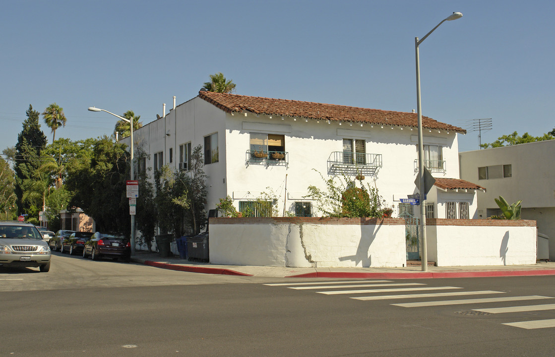 1200 N. Gardner in Los Angeles, CA - Building Photo