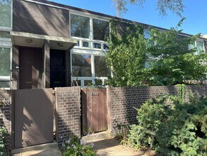 5140 S Dorchester Ave in Chicago, IL - Building Photo - Building Photo