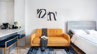 1597 York Ave in New York, NY - Building Photo