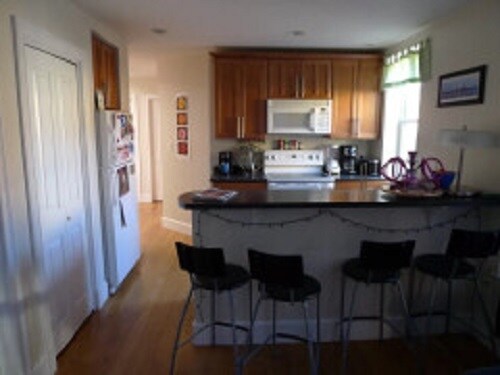 836 Huntington Ave, Unit #3