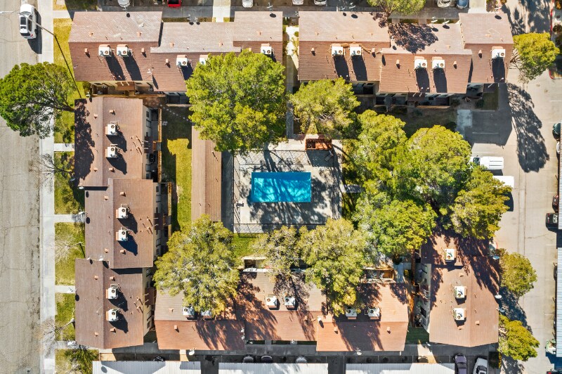 121 N Gateway Blvd in Ridgecrest, CA - Building Photo