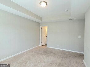 2780 Laurel Ridge Cir in Atlanta, GA - Building Photo - Building Photo