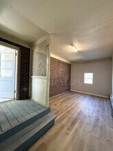 921 Woodland Dr in West Columbia, SC - Building Photo - Building Photo