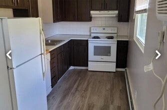 1535 Hiram Ave, Unit 4 in Niles, OH - Building Photo - Building Photo