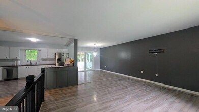 922 Petinot Pl in Stevensville, MD - Building Photo - Building Photo