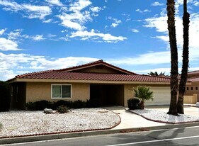 9350 Clubhouse Blvd in Desert Hot Springs, CA - Building Photo