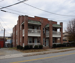 109 Cedar St in Greensboro, NC - Building Photo - Building Photo