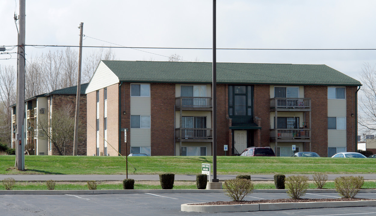 Breckenridge Apartments in Portage, IN - Building Photo