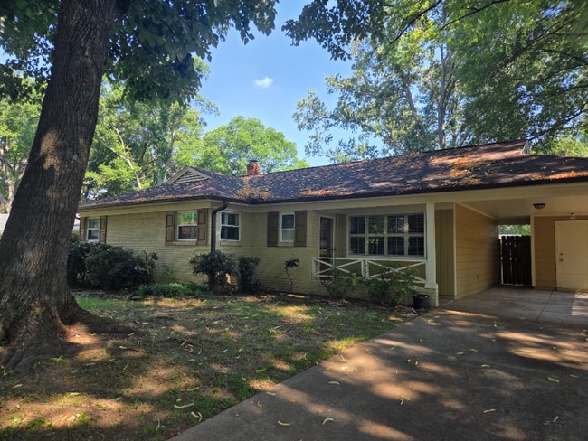 5360 Brenton Ave in Memphis, TN - Building Photo - Building Photo