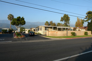 Por Sandpiper Mobile Village Apartments