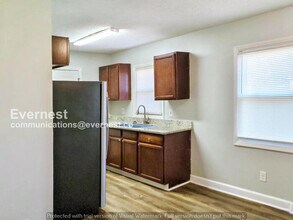 931 Carrington Dr in Charlotte, NC - Building Photo - Building Photo