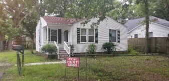 2932 Alabama Dr in North Charleston, SC - Building Photo