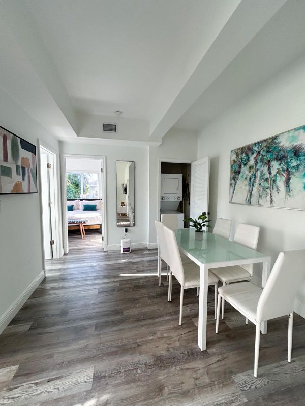 29 Oviedo Ave in Coral Gables, FL - Foto de edificio - Building Photo