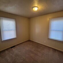 449 S Butler Ave in Indianapolis, IN - Building Photo - Building Photo