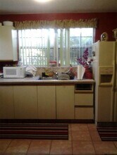 4610 SW 116th Ave in Miami, FL - Building Photo - Building Photo