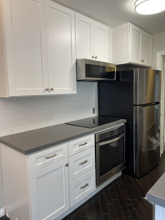 939 E Appleton St in Long Beach, CA - Building Photo