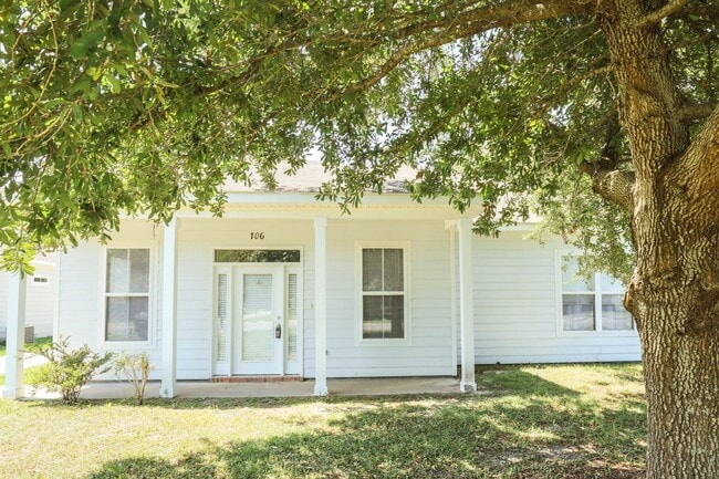 property at 106 Earle Taylor Ln