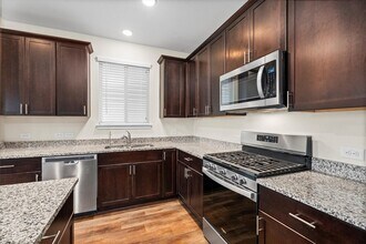 1714 Avocet Way in Missouri City, TX - Foto de edificio - Building Photo