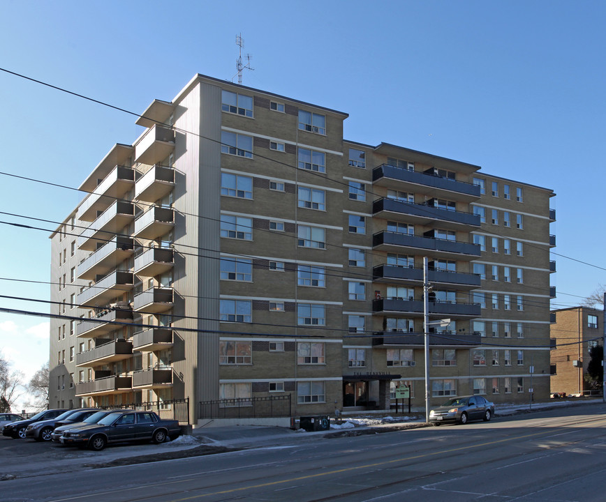 The Deauville in Toronto, ON - Building Photo