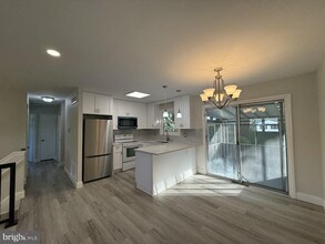 3202 Cambridge Dr in Windsor Mill, MD - Building Photo - Building Photo