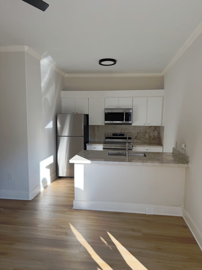 3522 Beauchamp St, Unit 1