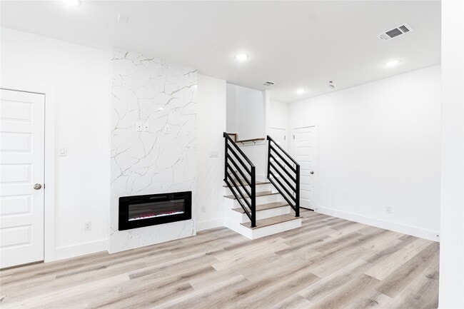 property at 610 E 41st St