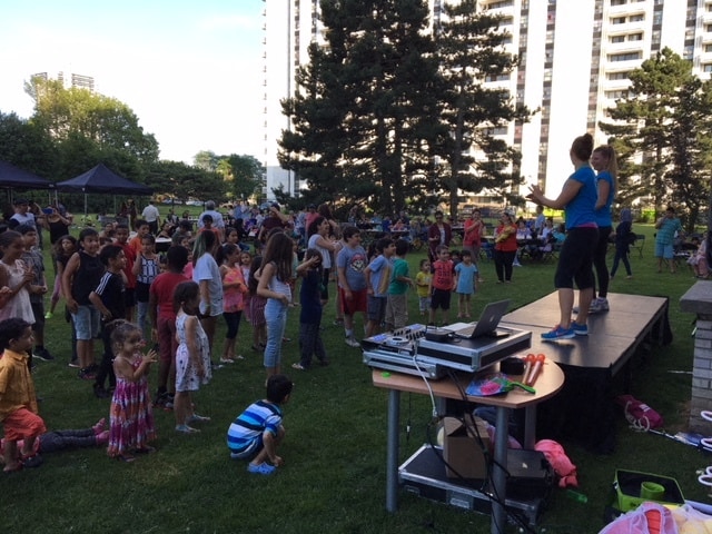 10 Grenoble in Toronto, ON - Building Photo - Building Photo