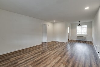 2845 Dayton Blvd in Chattanooga, TN - Foto de edificio - Building Photo