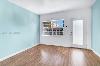 635 8th St in Miami Beach, FL - Foto de edificio - Building Photo