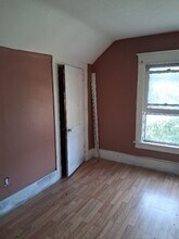 1803 Pointview Ave in Youngstown, OH - Foto de edificio - Building Photo