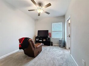 18733 Noble Caspian Dr in Lutz, FL - Building Photo - Building Photo