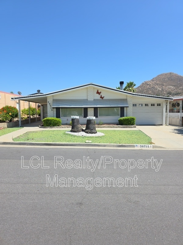 property at 30715 Arenga Palm Dr