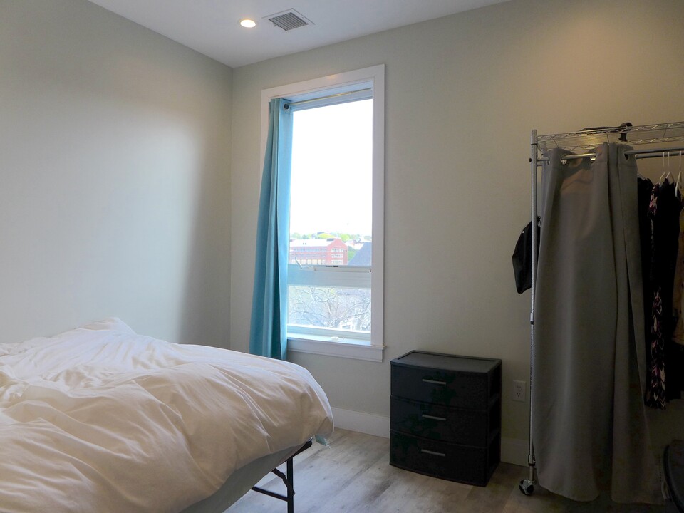 1429 Tremont St in Boston, MA - Building Photo