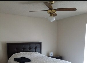 2001 Amy Sue Dr in El Paso, TX - Building Photo - Building Photo