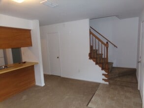 6532 Commons Dr in Prince George, VA - Building Photo - Building Photo