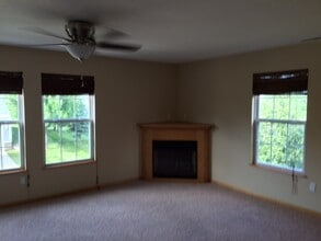 3055 SW Arlan Ln in Ankeny, IA - Building Photo - Building Photo