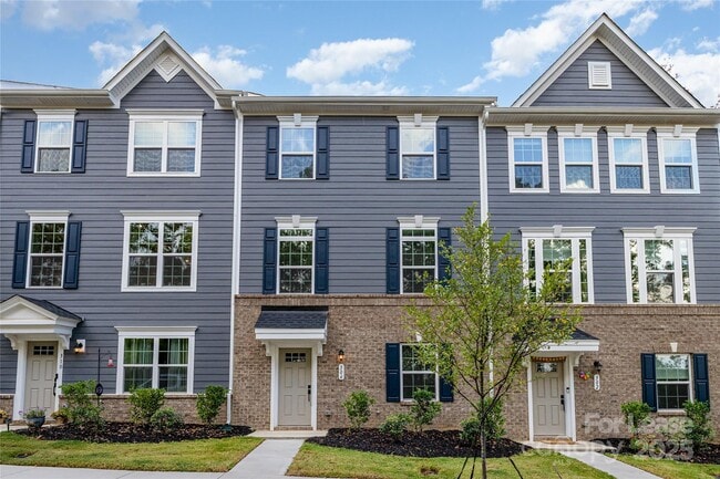 306 New Gallant Dr in Stallings, NC - Building Photo - Building Photo