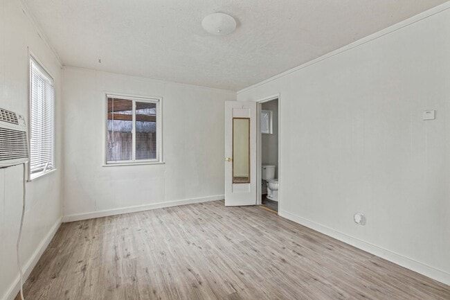 120 Johnson St in Modesto, CA - Building Photo - Building Photo