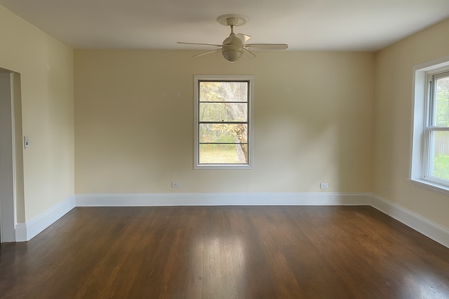 362 Springtown Rd, Unit REAR in New Paltz, NY - Building Photo - Building Photo