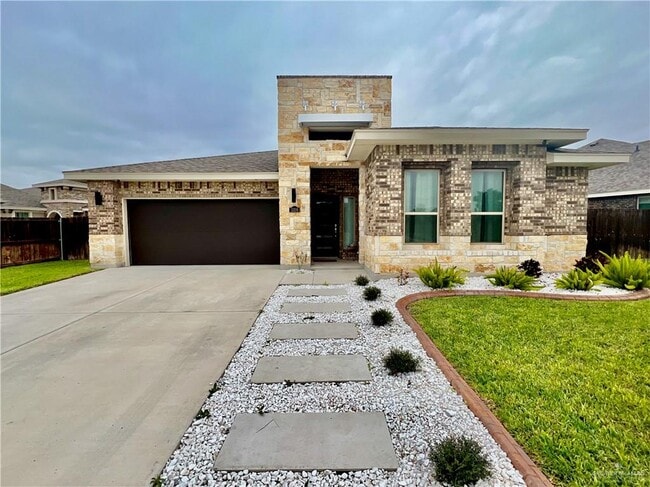 property at 5109 Lost Creek Ln