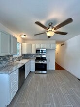 1025 Boone St in Florissant, MO - Building Photo - Building Photo