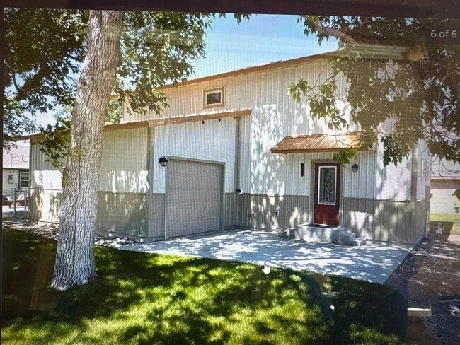 407 Walnut St in Big Timber, MT - Building Photo - Building Photo