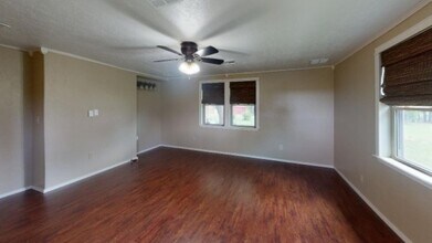 1176 Cox City Rd in Rush Springs, OK - Building Photo - Building Photo