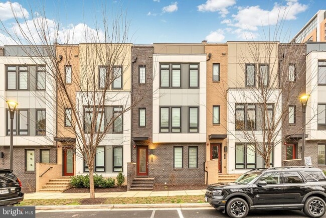 property at 147 Prairie Ln