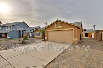 8963 W Ocotillo Rd in Glendale, AZ - Building Photo - Building Photo