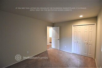 1601 58th Ave Ct N E in Tacoma, WA - Building Photo - Building Photo