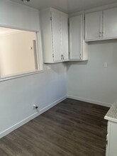 2622 S Manhattan Pl in Los Angeles, CA - Building Photo - Building Photo